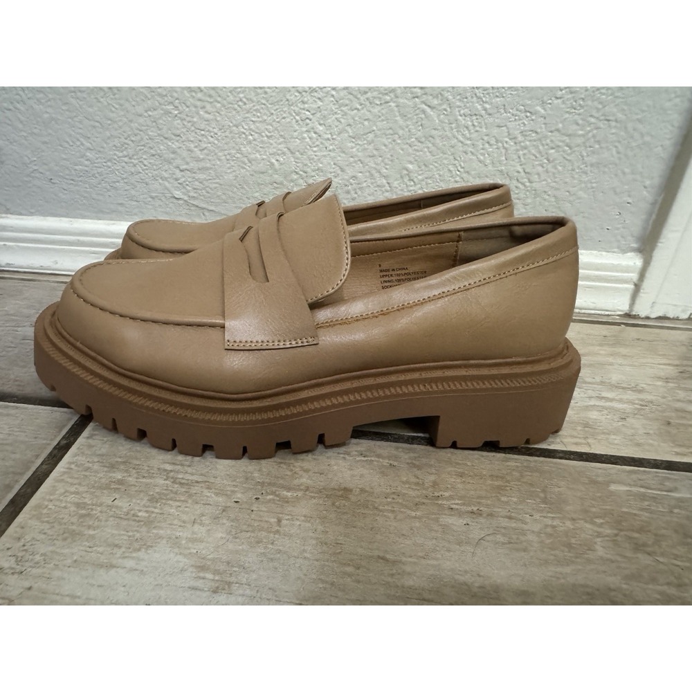 American Eagle Chunky Loafers Womens 9 Tan Platform Shoes NEW